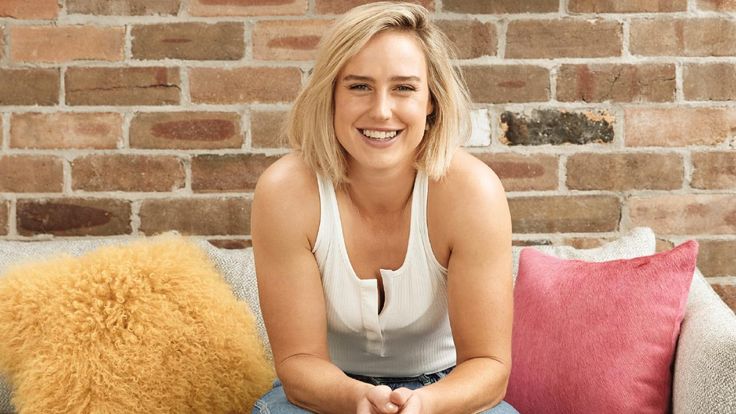Ellyse Perry biography in hindi - क्रिकेट और फुटबॉल की महारानी: एलिसे पेरी की अद्भुत यात्रा 2 Ellyse Perry biography in hindi - क्रिकेट और फुटबॉल की महारानी: एलिसे पेरी की अद्भुत यात्रा